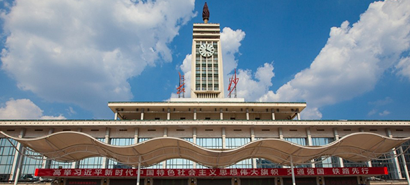长沙火车站西广场普速场站前雨棚改造项目